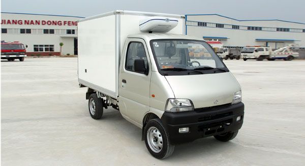 長(zhǎng)安輕型冷藏車